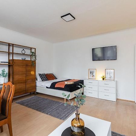Room, Pirenejska 20 Cozy Rooms วอร์ซอ ภายนอก รูปภาพ